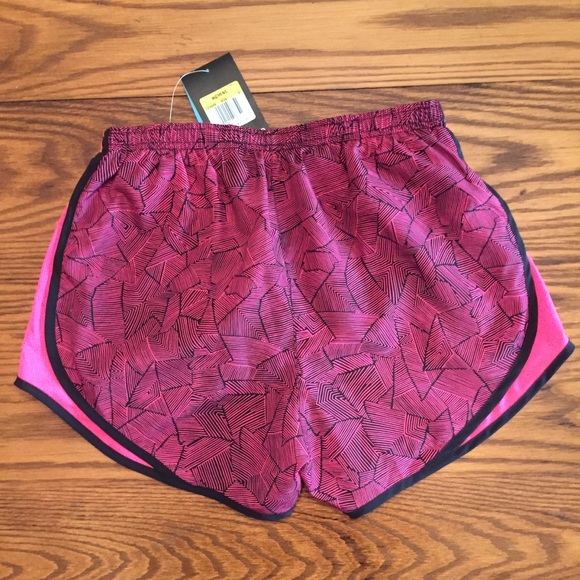 ❌SOLD ❌NWT Nike Dri-Fit Tempo Shorts - Picture 5 of 6